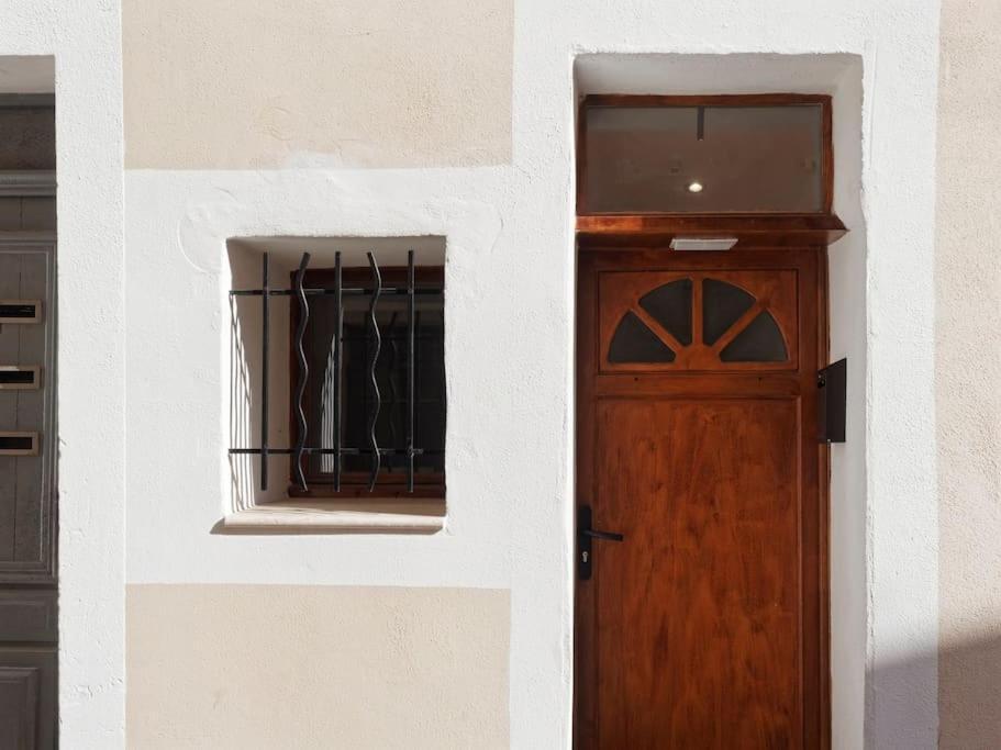 Ferienwohnung Ღurban Cocon Parking Centre Historique Manosque Exterior foto